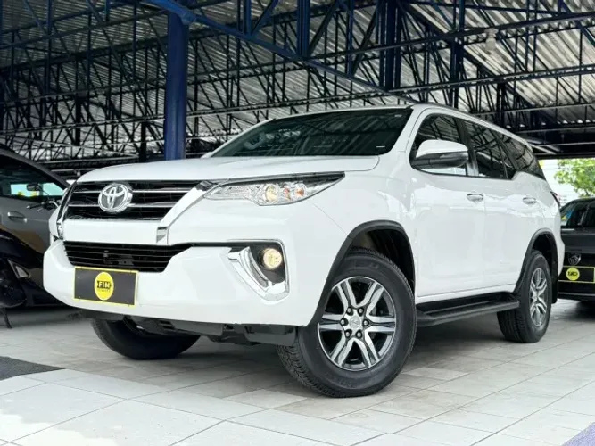 Toyota Hilux SW4 SRV 4X2 2.7 Flex 16V Aut. 2019