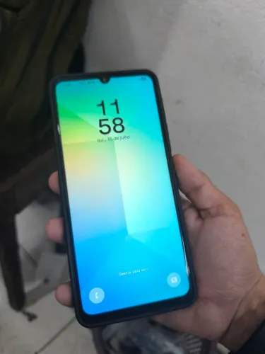 Samsung A06 desapego 400$