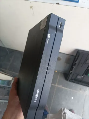 DVR Intelbras+8 câmeras