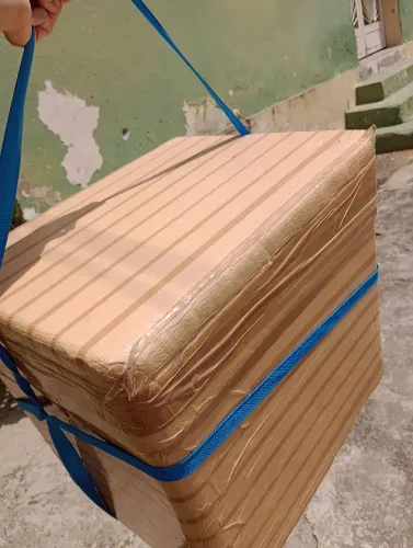 Caixa de isopor 45L seminova