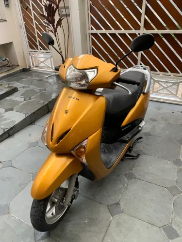 Honda LEAD 110 