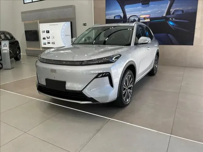 Geely EX5 EM-i Max 2026