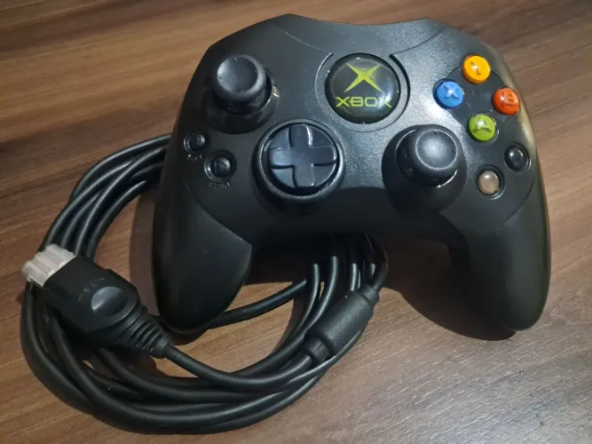 Controle Xbox clássico