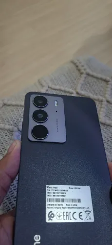 Celular realme c75 256g a prova d'água