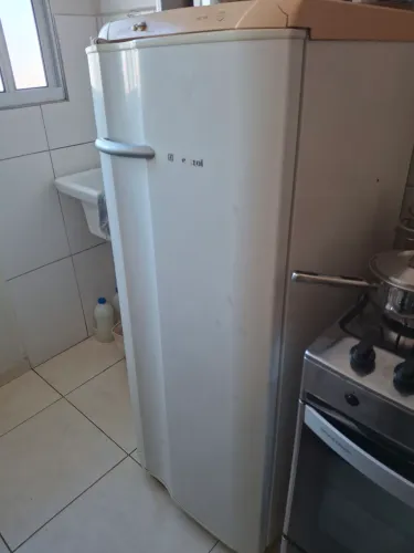 VENDO REFRIGERADOR ELECTROLUX