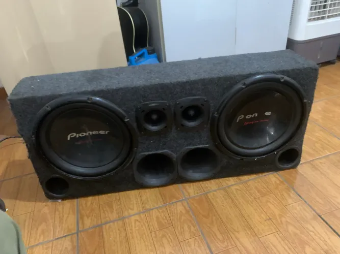 Som automotivo pioneer
