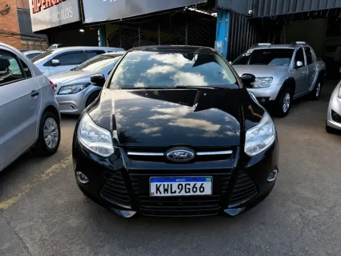 Ford Focus 1.6 S/1.6 SE Flex 16V 5P AUT 2015
