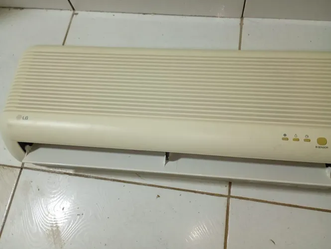 Vendo ar condicionado LG