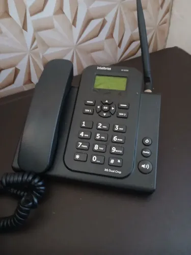 telefone celular fixo gsm cf 4202n intelbras 2G, com bateria estufada 
