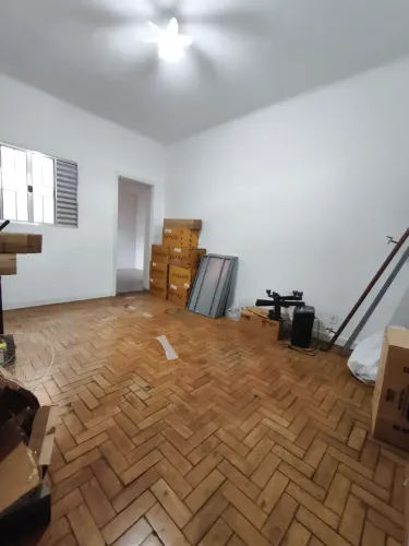 Imóvel para aluguel possui 30 metros quadrados em Centro - Piratininga - SP