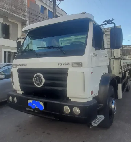Caminhão WORKER 13190 2014 único dono 26.000km Rs 240.000,00