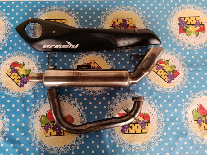 Escape esportivo Arashi fz25