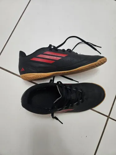 CHUTEIRA QUADRA ADIDAS