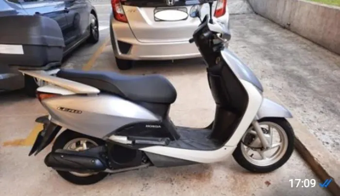 MOTO HONDA LEAD 110 ANO 2013 TODA REVISADA NOVA SEM RISCOS OU DETALHES