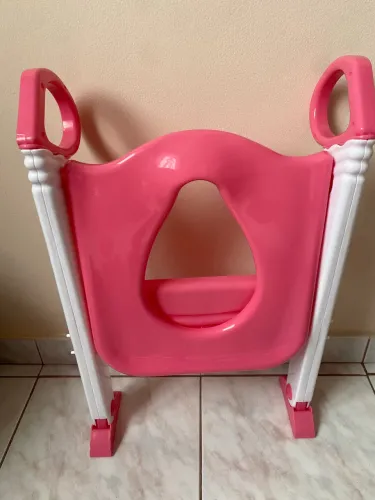 Redutor De Assento Sanitário Infantil C/ Degrau Rosa 18m