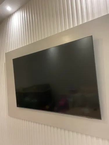 Televisão Samsung 65 PL ?NOVA?