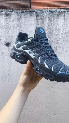 AIR MAX TN 40 NOVO (usei duas vezes e não gostei da cor)