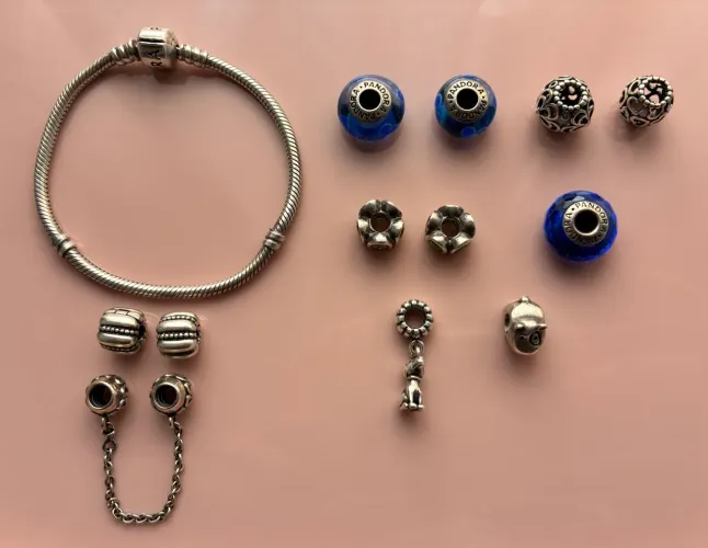 Pulseira Pandora e Charms - Originais 