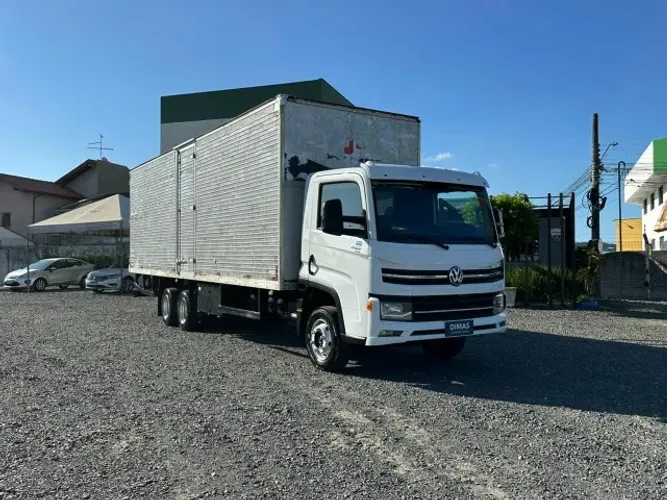 VW Delivery 13.180 BAÚ 2022!!