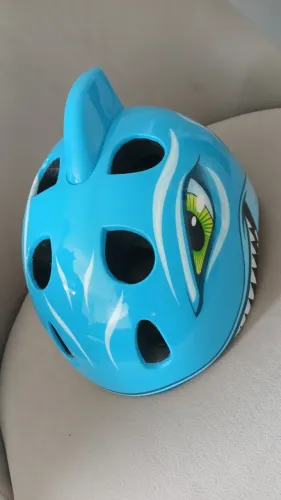 Capacete Infantil Absolute Kids Tubarão Cor Azul Tamanho G