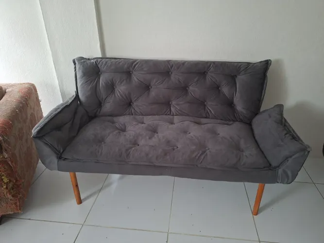 Vendo Namoradeira e poltrona super nova