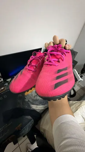 Chuteira adidas infantil