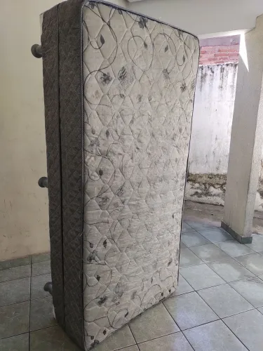 Vende-cama solteiro