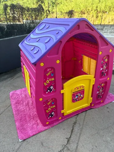 Casinha de brinquedo 