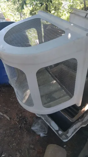 Caixa protetora para ar condicionado 60x65