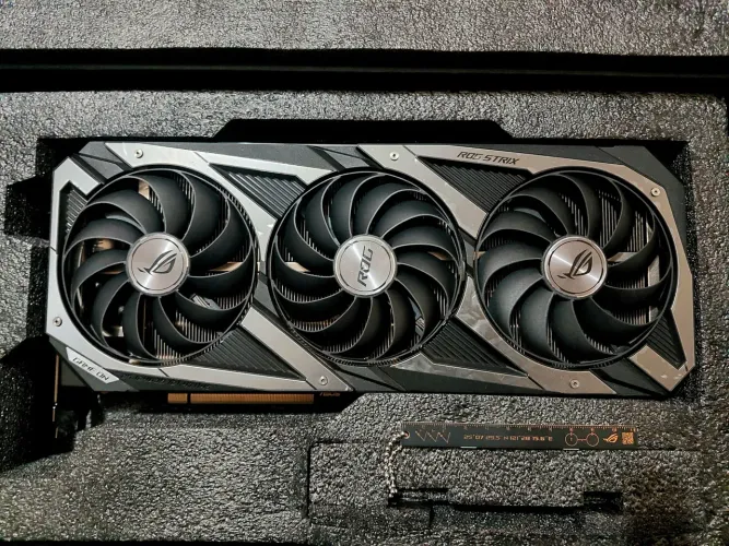 Asus Rog Strix 3070 8GB GDDR6