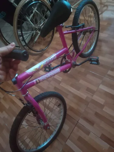 Vende-se bicicleta aro 20