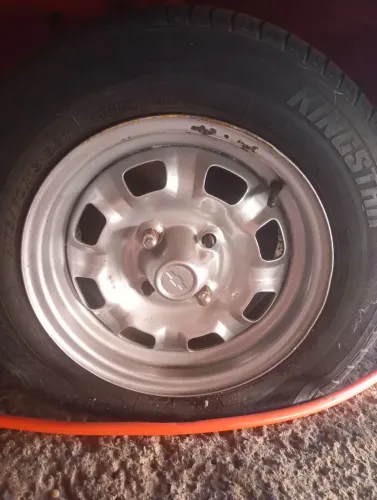 Vendo rodas de Chevette em bom estado sem os pneus retirada por conta do comprador ou fret