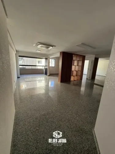 200m da Praia | 3 Quartos (2 Suítes) | 137m² | 3 Vagas