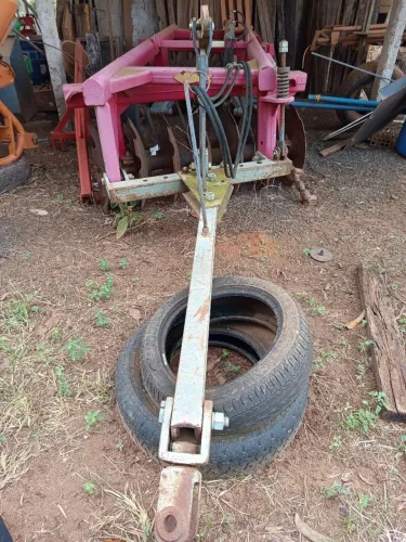Grade Aradora com Controle Remoto (CRSG) 14 DISCOS SEMI NOVA 