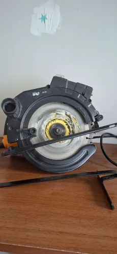 Serra Circular WAP 7.1/4" ESC 1500 1500W 127V