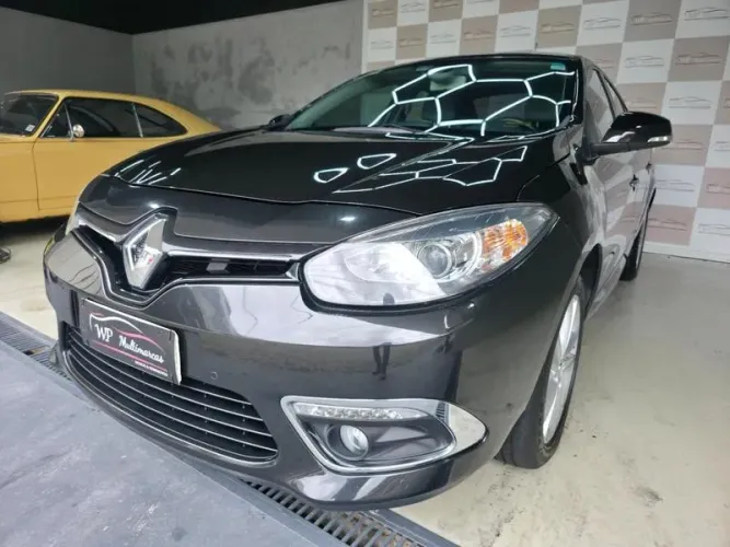 Renault Fluence Sedan Privilège 2.0 16V Flex AUT 2016