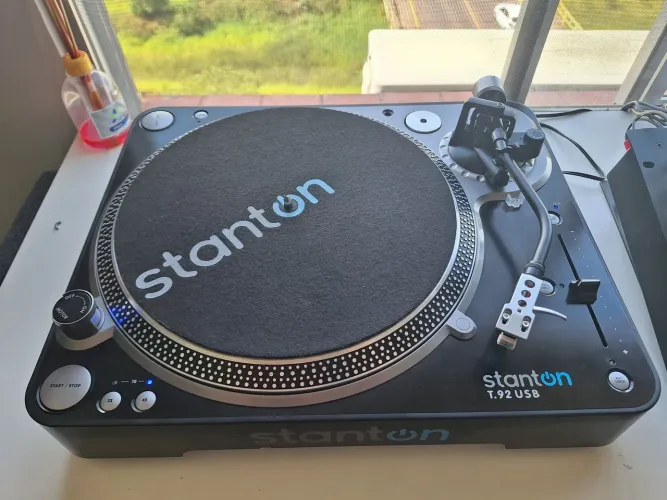Toca disco stanton t92 usb ótimo estado 