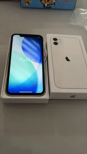 iPhone 11 - 128 Gb