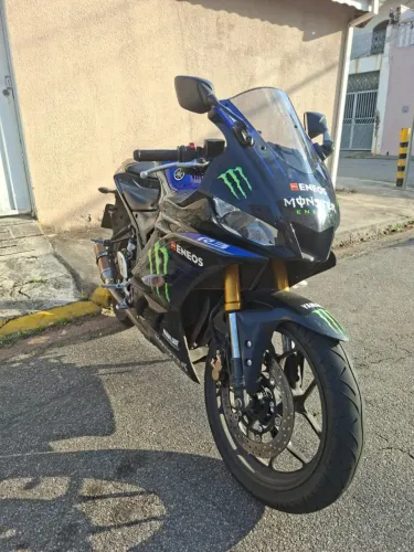 R3 Monster