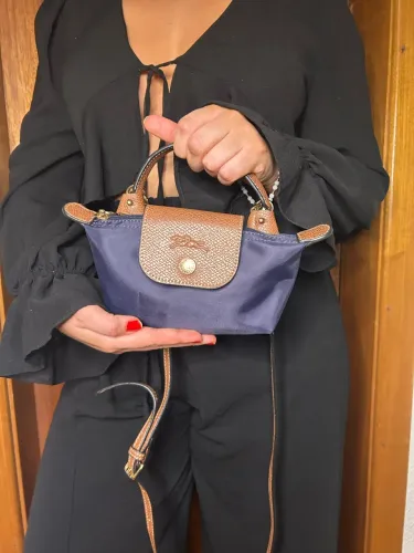 Bolsa Longchamp - Alça Ajustável e Removível | Direto da Europa ?