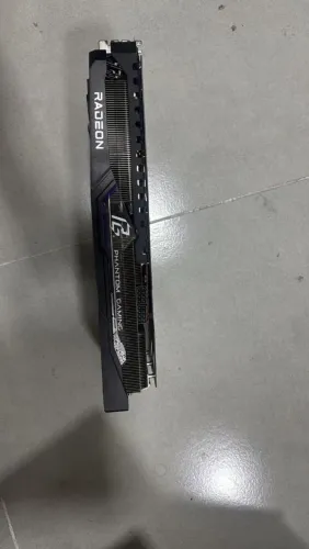 Placa com Problema defeito rx 7700xt phanton retirada de peças