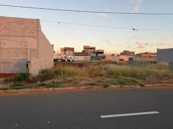 Lote Comercial Recanto das Emas