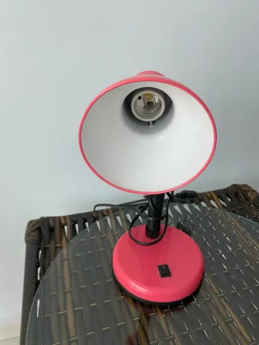 Vendo luminária de mesa abajur