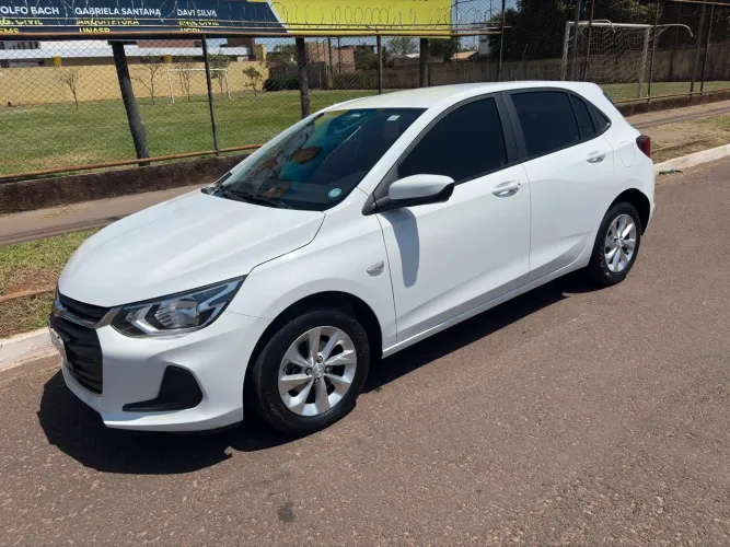 Chevrolet Onix Hatch LT 1.0 12V TB Flex Aut. 4P 2023