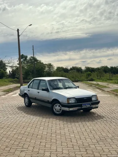 Chevrolet Monza Sl/e SR 2.0 1989