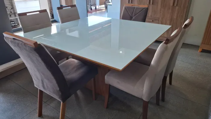 Mesa de jantar 6 cadeiras tampo off white