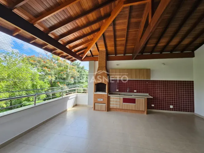 Casa à venda no bairro Santa Rosa, em Piracicaba/SP.