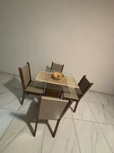 Mesa com 4 cadeiras - Madesa 