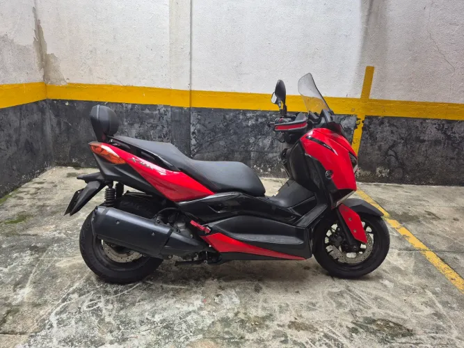 Xmax 250 vermelha moto perfeita e só andar