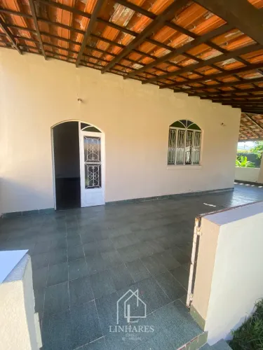 Casa à venda no bairro Jardim Atlântico Central (Itaipuaçu) - Maricá/RJ